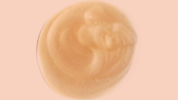 CHELATING VS. CLARIFYING SHAMPOO - Cuvée Beauty