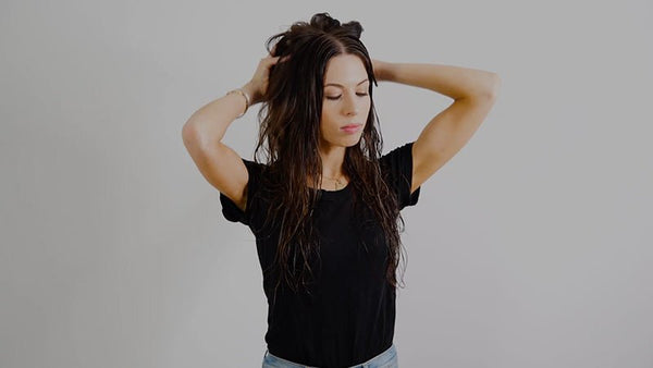 How To: Volumizing Mist 101 (Go From Wet To Dry Volume) - Cuvée Beauty